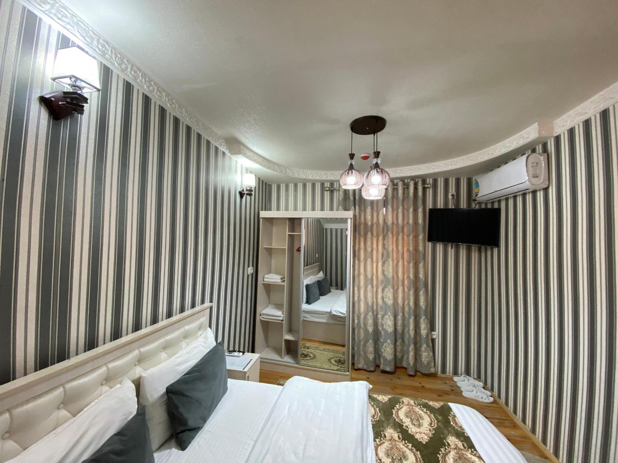 Retro Boutique Hotel Samarcande Extérieur photo