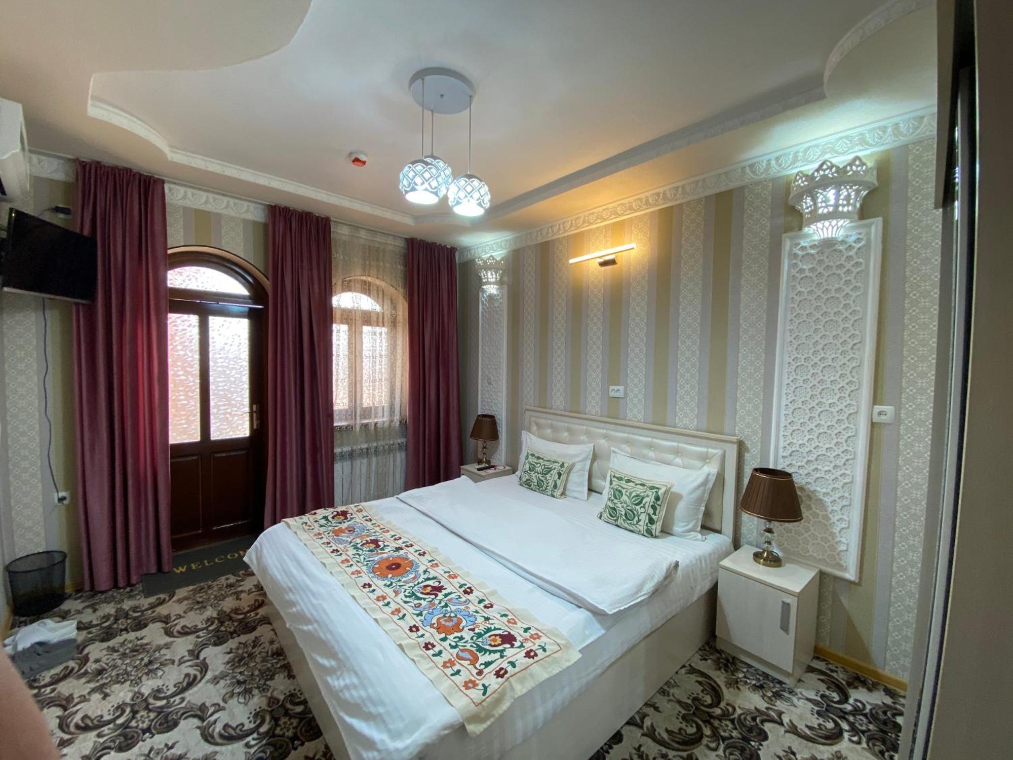Retro Boutique Hotel Samarcande Extérieur photo